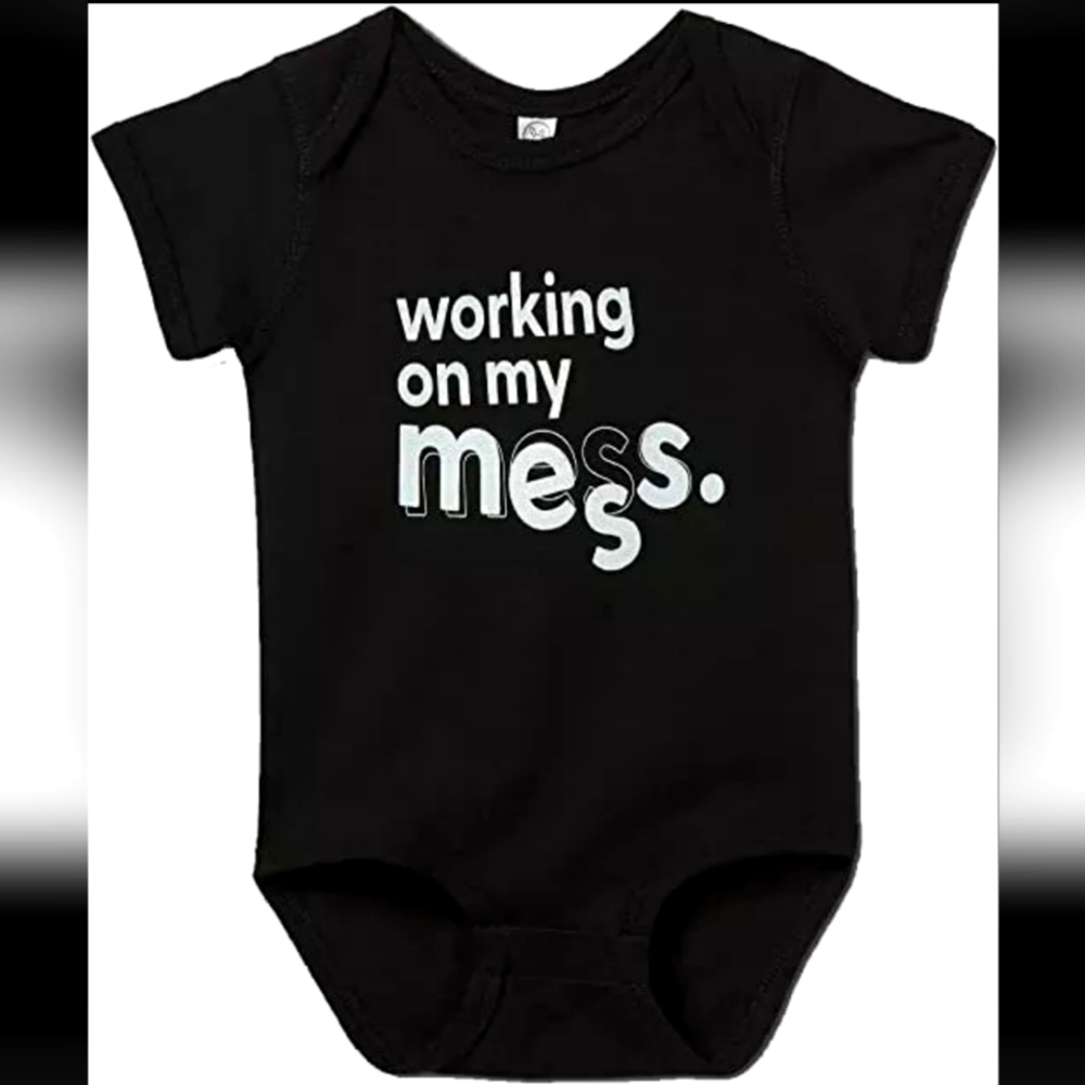 Message In A Bottle Infant(Working On My Mess)Bodysuit Black Size 3-6 Months New